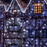 Гирлянда бытовая электрическая занавес - 200-101 белый с эффектом мерцания 2*3м IP65